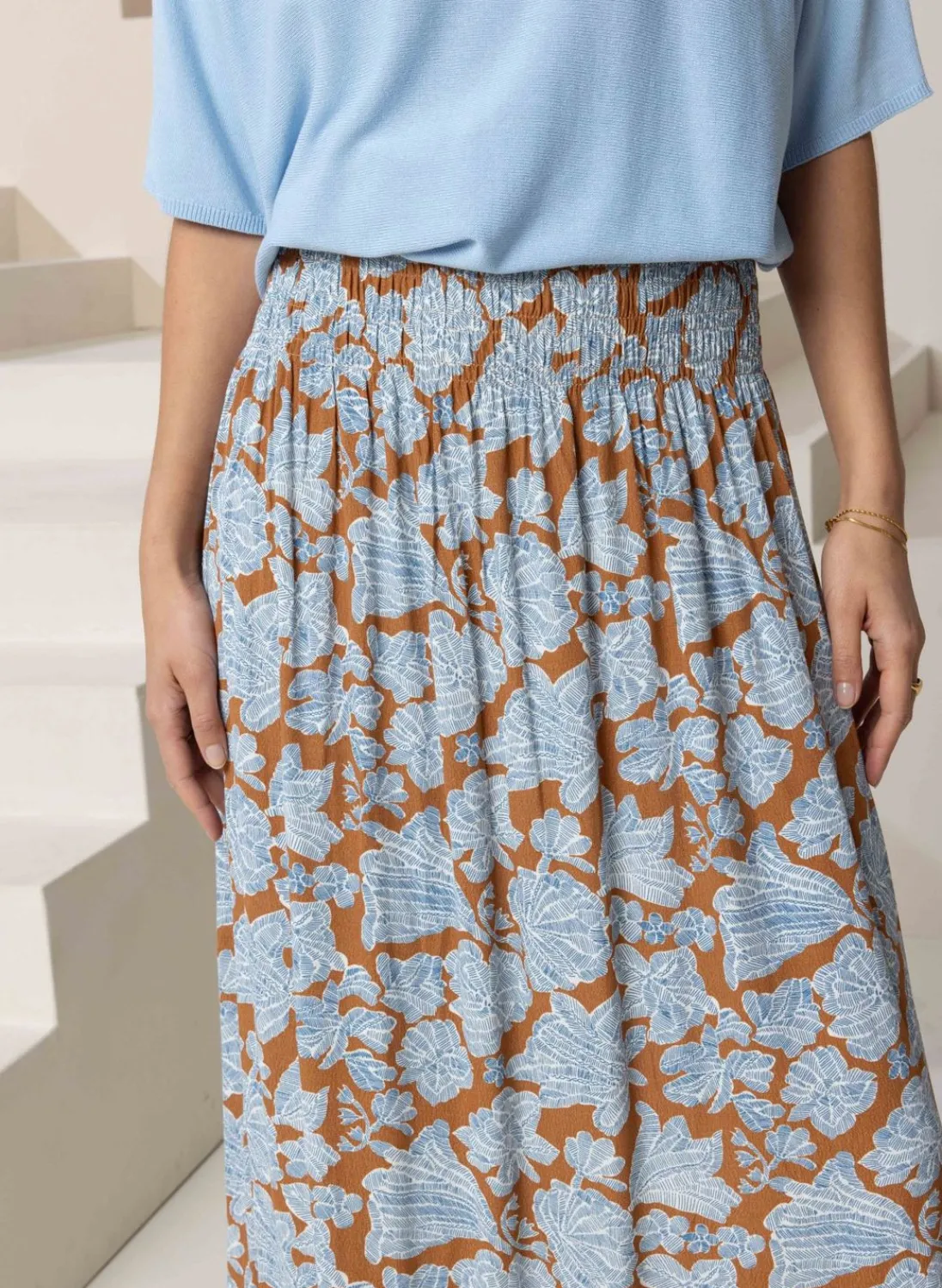 Bruine Bloemenrok-Norah Hot