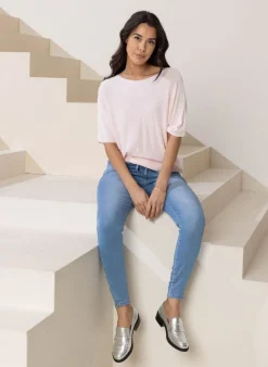 E Jade Broek-Norah Best