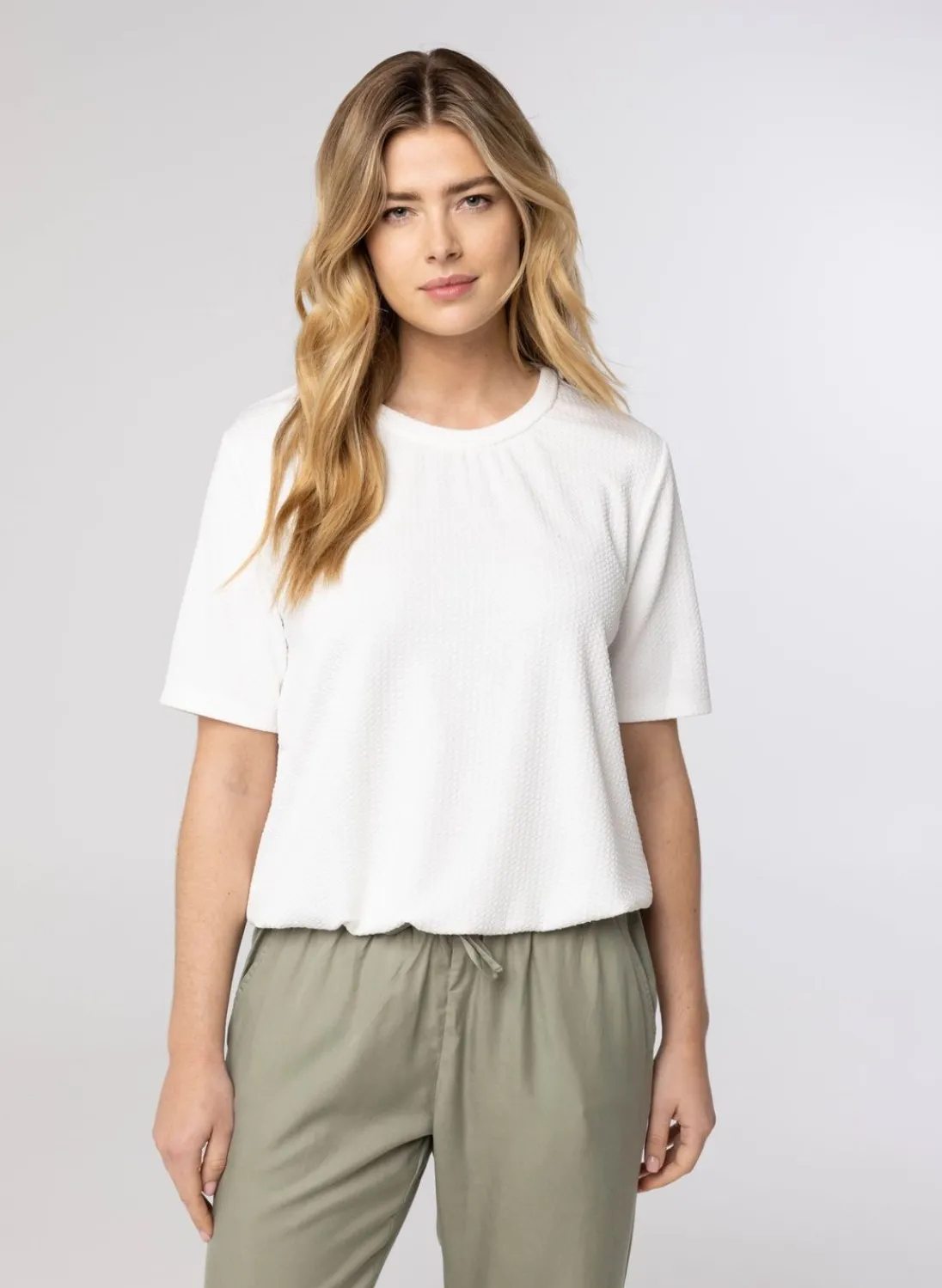 Off White Shirt Met Structuur-Norah Hot