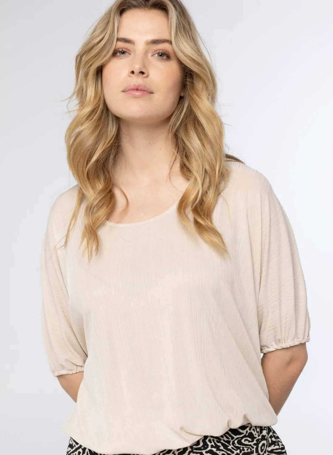 Zandkleurig Shirt-Norah